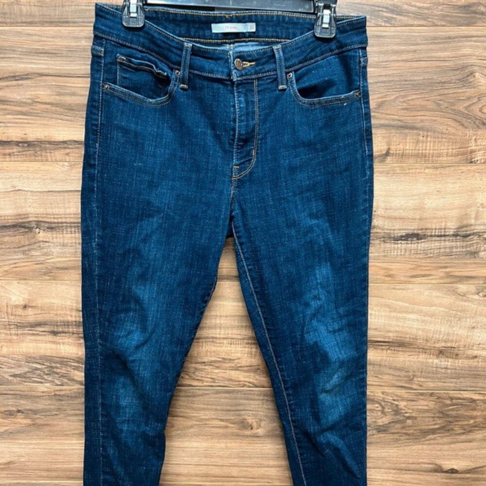 Levi's size 30X30 jeans